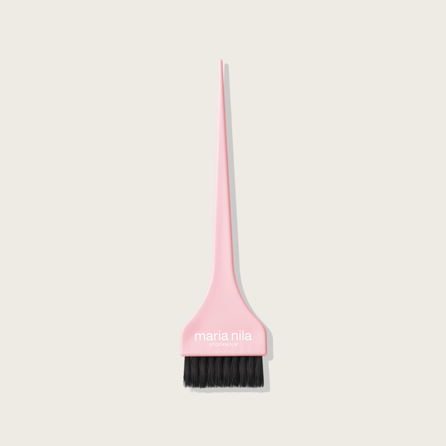 Medium short brush